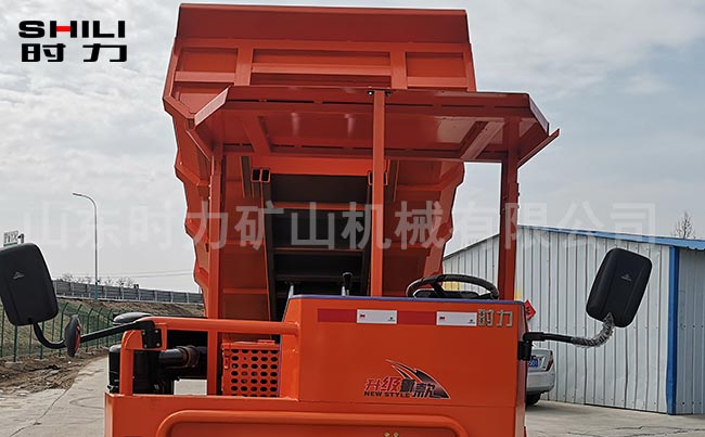 山東時力礦用四不像車